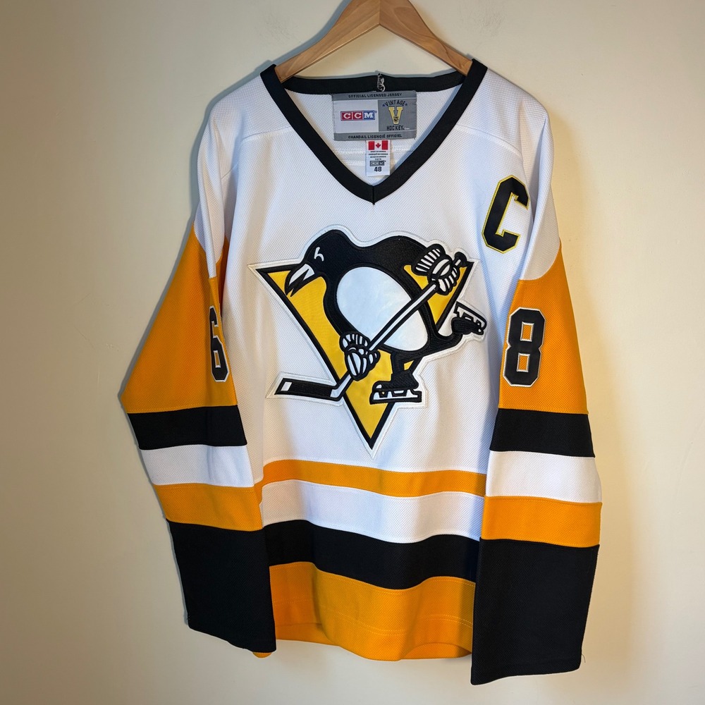 CCM Vintage Hockey Pittsburgh Penguins Jaromir Jagr #68 Jersey Mens 48 White